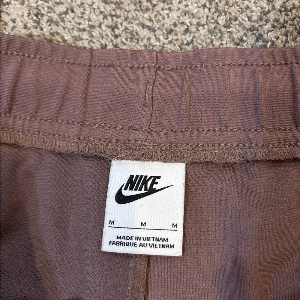 Nike Tech Essentials Lightweight Jogger - image 2